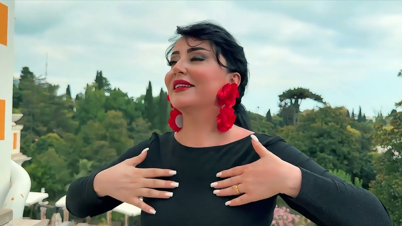 Afet Fermanqizi - Tapardı Məni 2025 (Official Music Video) Mp3 Yüklə
