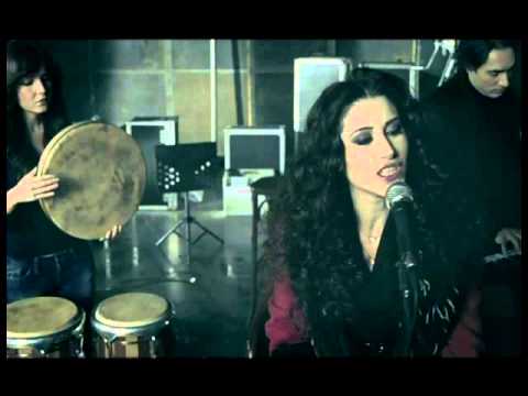 Aslı Güngör-Ferhat Göçer - Kalp Kalbe Karşı (Sinan Akçil Mix) Mp3 Yüklə