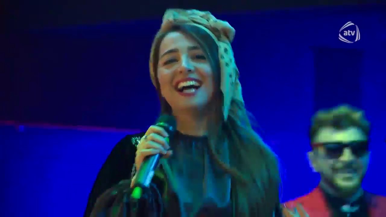 ATV-nin aparıcıları xanımları - Ay ləli yar (Novruz Şousu) Mp3 Yüklə