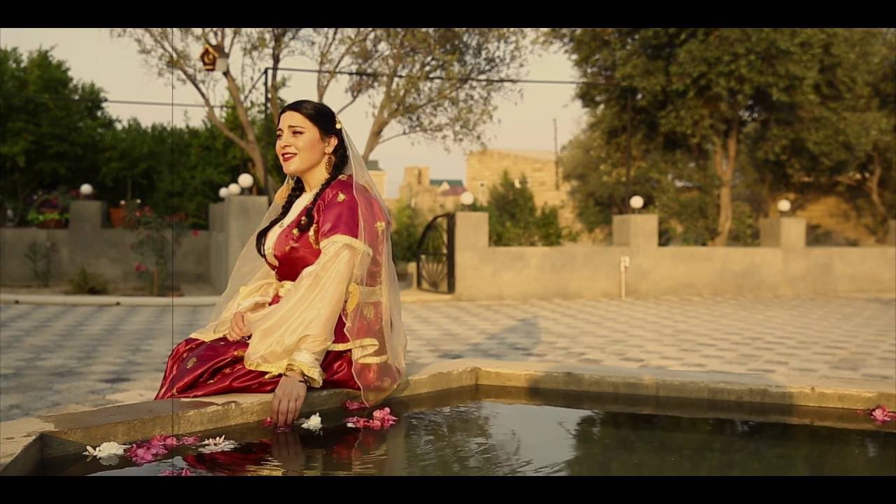 Aynur İsgəndərli - Gülçöhrənin ariyası (video) Mp3 Yüklə
