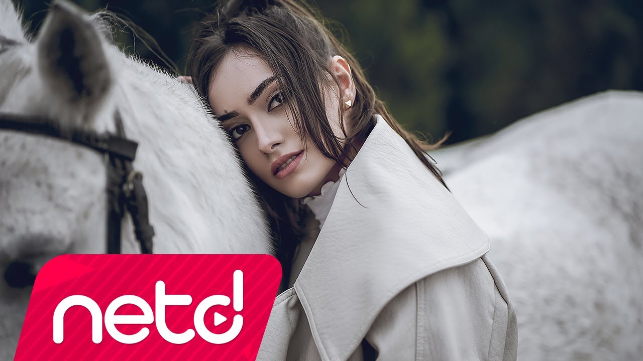Ayten Rasul - Yanlışımsan Mp3 Yüklə