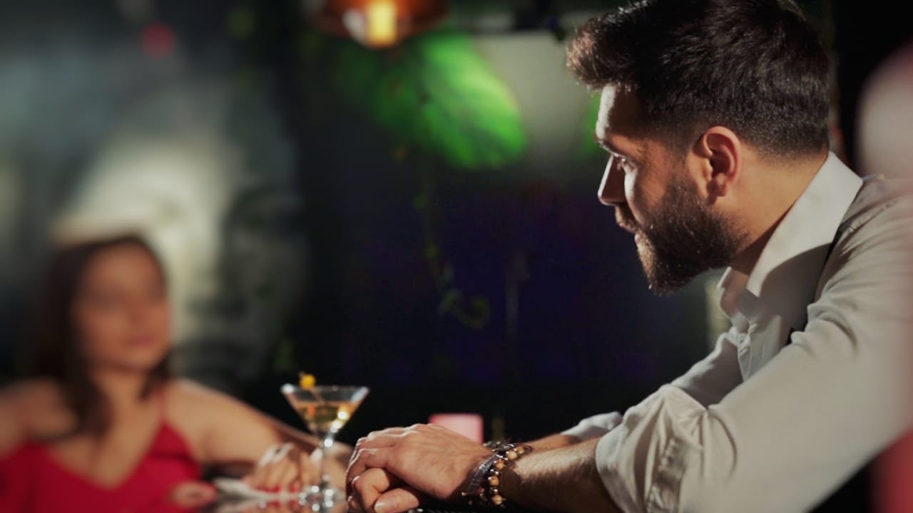 Chingiz Mustafayev - Deymez Mp3 Yüklə