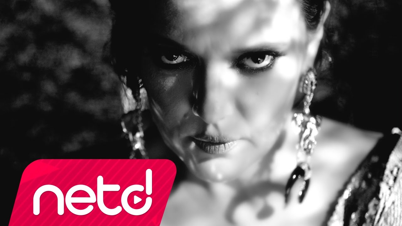 Demet Akalın - Nazar Mp3 Yüklə
