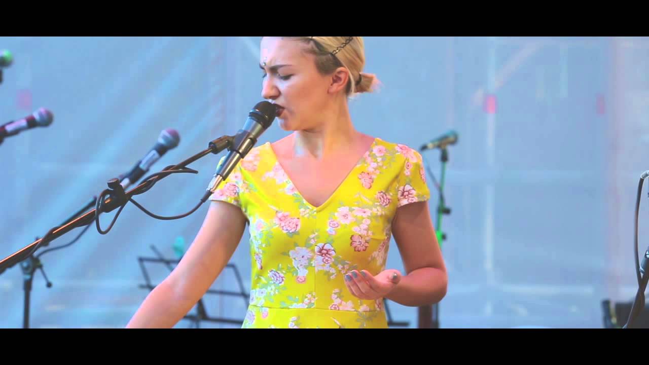 Dihaj - Don't stop the music (cover) Mp3 Yüklə