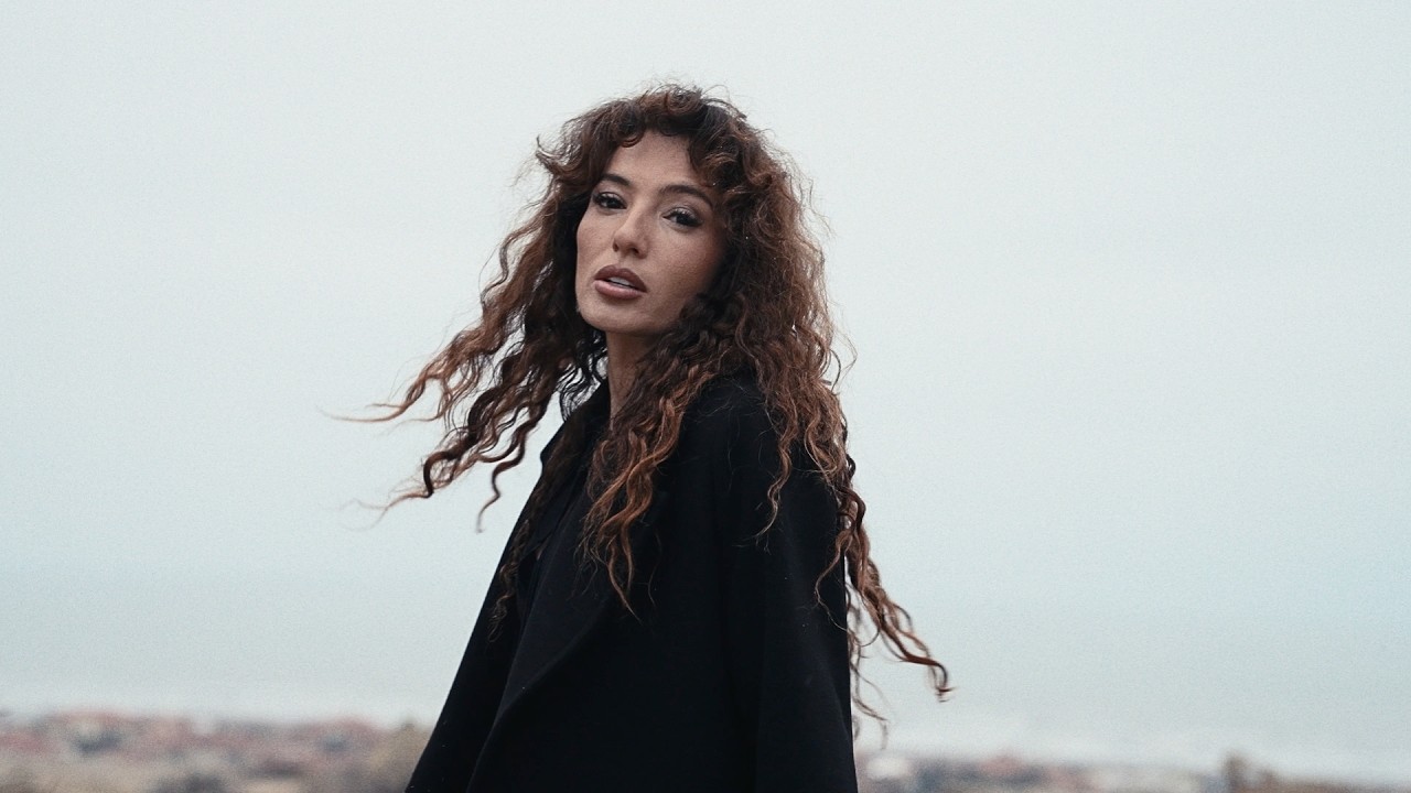 Dilara Kazimova - Gecə (Rəsmi Musiqi Videosu) Mp3 Yüklə