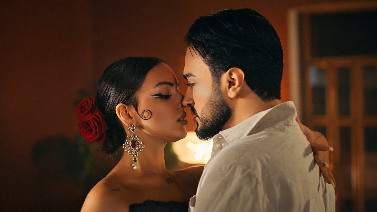 Elvin Babazadə - Şah & Mat (Official Music Video) Mp3 Yüklə