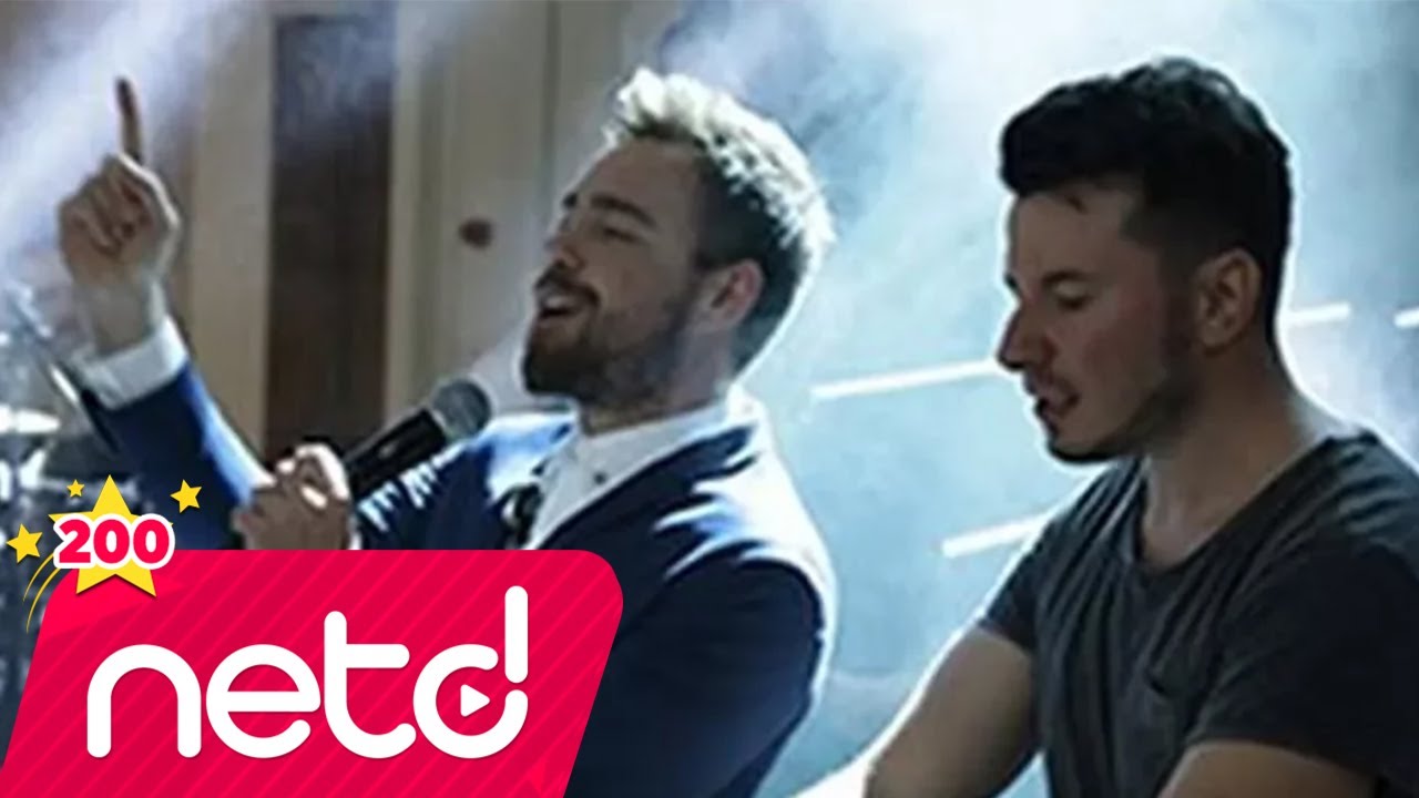 Emrah Karaduman feat. Murat Dalkılıç - Kırk Yılda Bir Gibisin Mp3 Yüklə