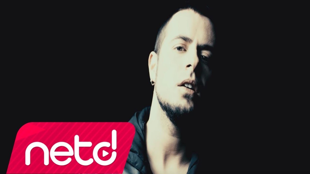 Emre Aydın - Soğuk Odalar Mp3 Yüklə