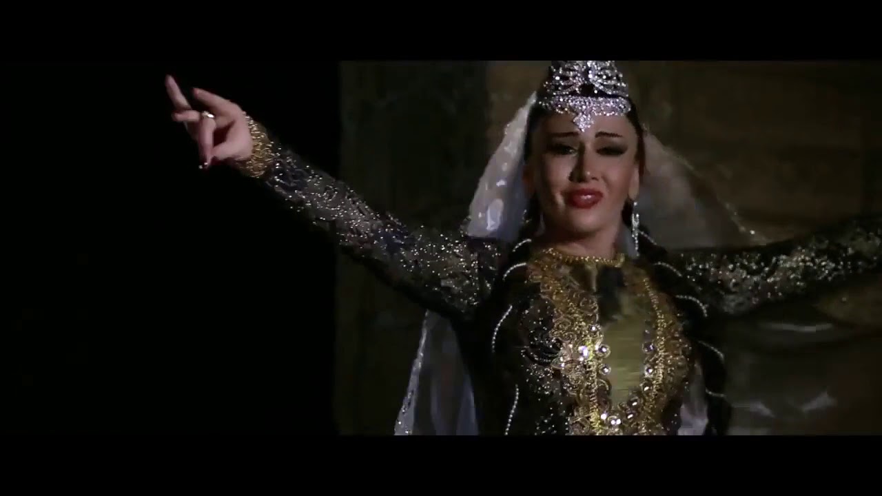 Fatimə Fətəliyeva - Ay Laçın (Official Clip) Mp3 Yüklə