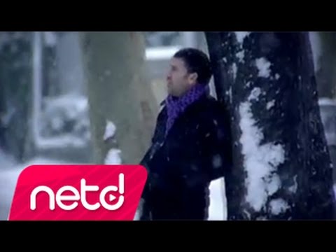 İzzet Yıldızhan - Kızıl Mavi Mp3 Yüklə