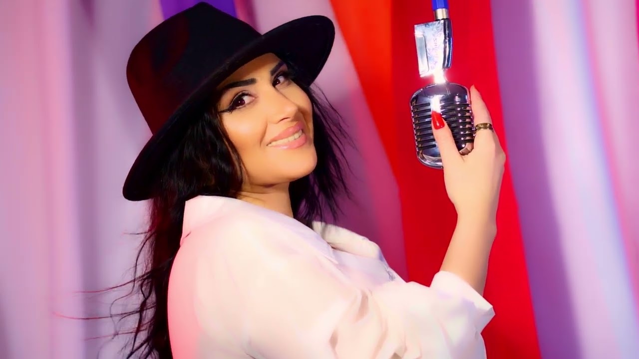 Leyla Hesenli - Omrum Gunum 2025 ( Resmi Video Klip) Mp3 Yüklə