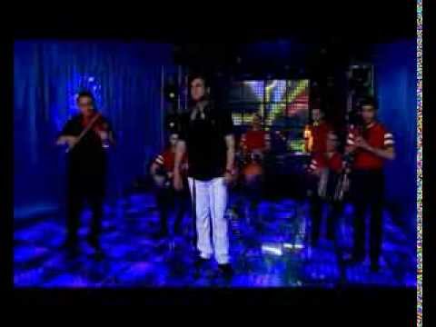 Manaf Ağayev — Saçarını Yol Getir | Klip Mp3 Yüklə