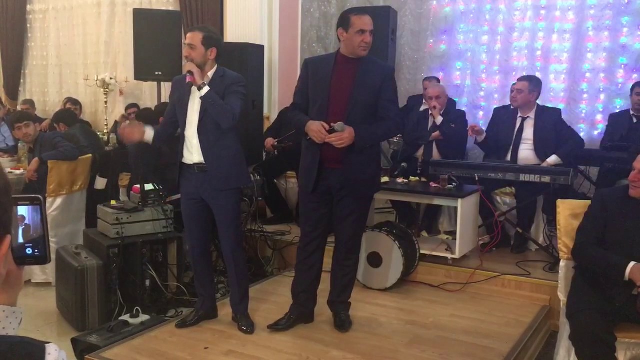 Manaf Ağayev və Pərviz Bülbülə — Deyişmə | 2017 (Göyçay toyu) Mp3 Yüklə
