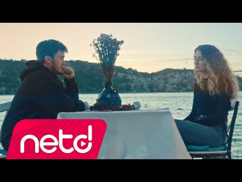 Mustafa Ceceli & Irmak Arıcı - Gün Ağarmadan Mp3 Yüklə