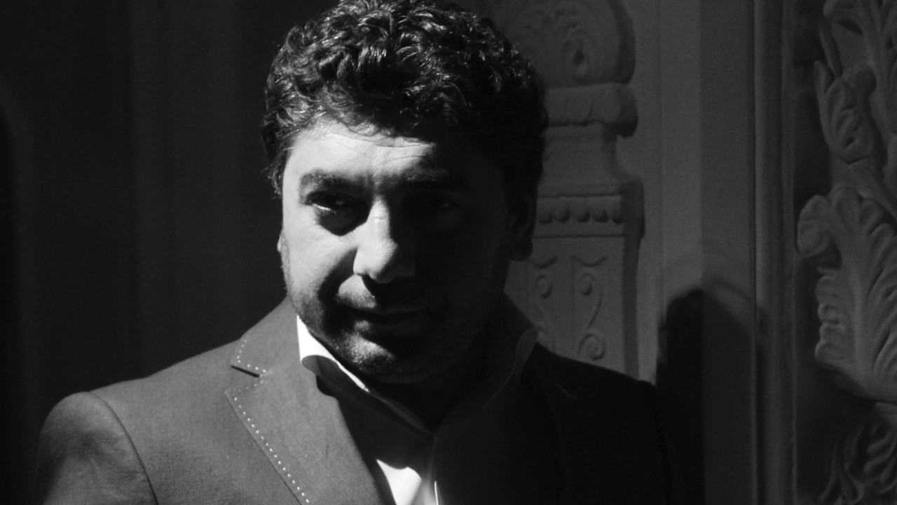 Nuri Serinlendirici - INCI Mp3 Yüklə