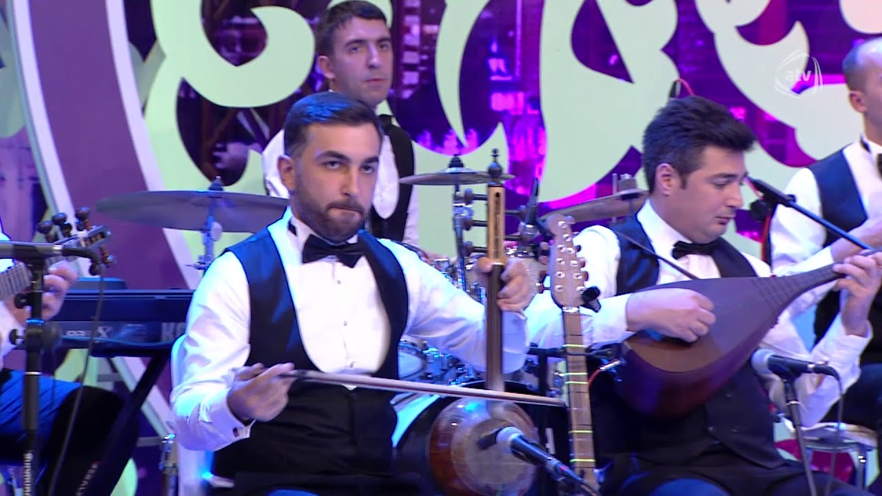 Nuriyyə Hüseynova və Gülüstan Əliyeva - Buludlar (Nanəli) Mp3 Yüklə