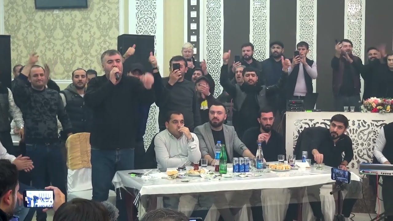 ]Prinsipial Tekbetek Deyisme ]Bir Defe Resad Bir Defe Rufet Qazansin (Resad Daglı & Rufet Dahi ) Mp3 Yüklə