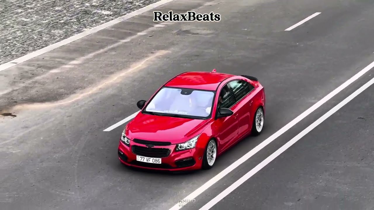 RelaxBeats ft. Yıldız Tilbe & Vüqar Biləcəri - Gitme Kal ( REMIX ) Mp3 Yüklə