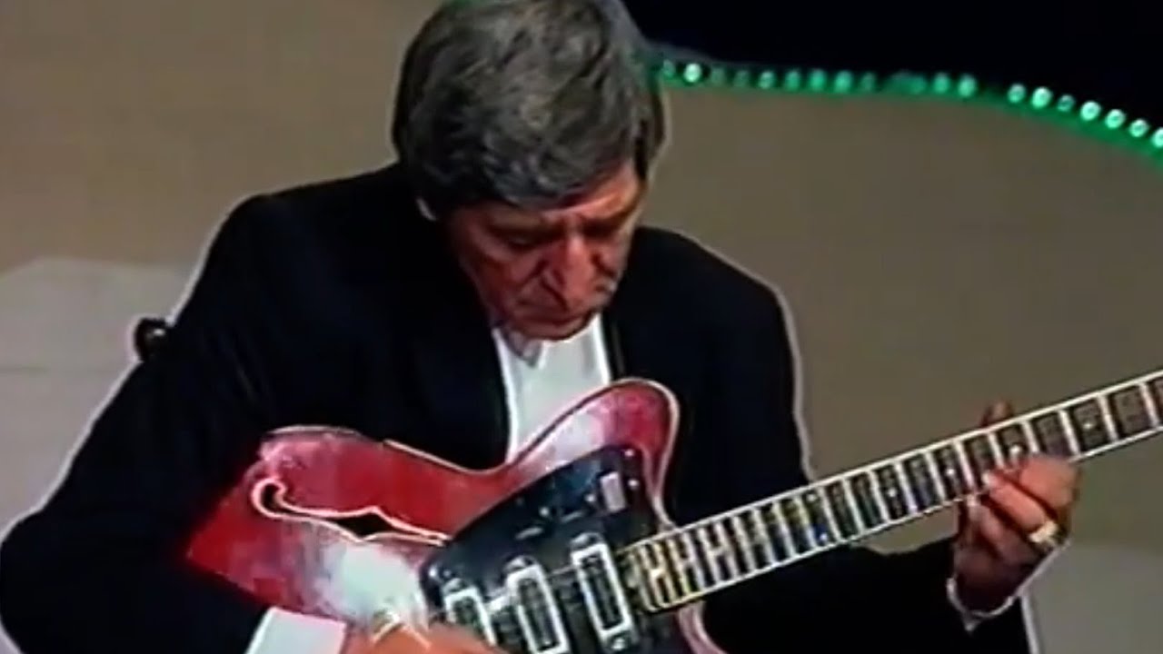 Rəmiş - Rəmiş — Segah Qarabağ Şikəstəsi (Arxiv Video) Mp3 Yüklə