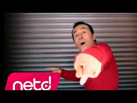 Sait Uçar - Bir Sağa Bir Sola Mp3 Yüklə
