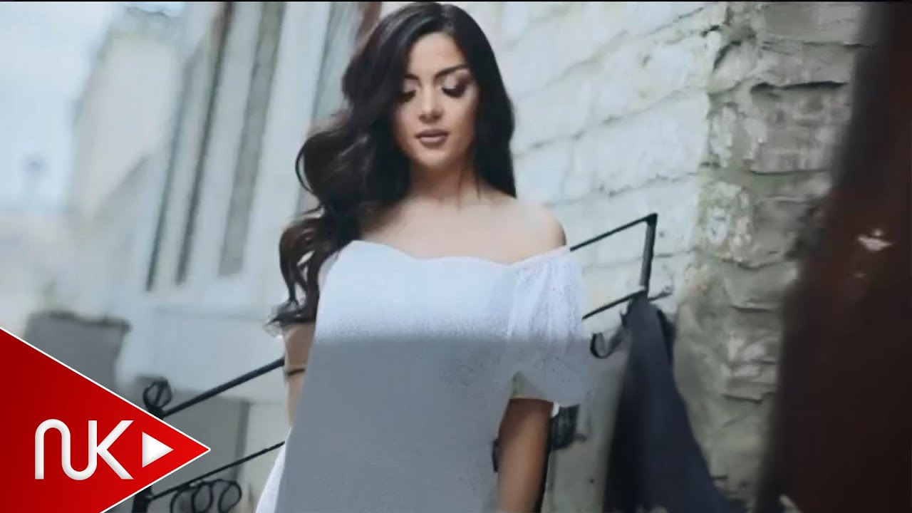 Vefa Serifova - Ona deyin (Official Video) Mp3 Yüklə